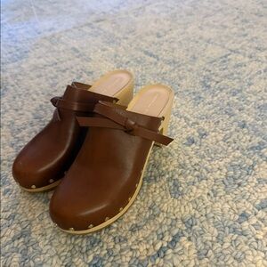 Lower Randall Roberta Clogs only worn a couple times.